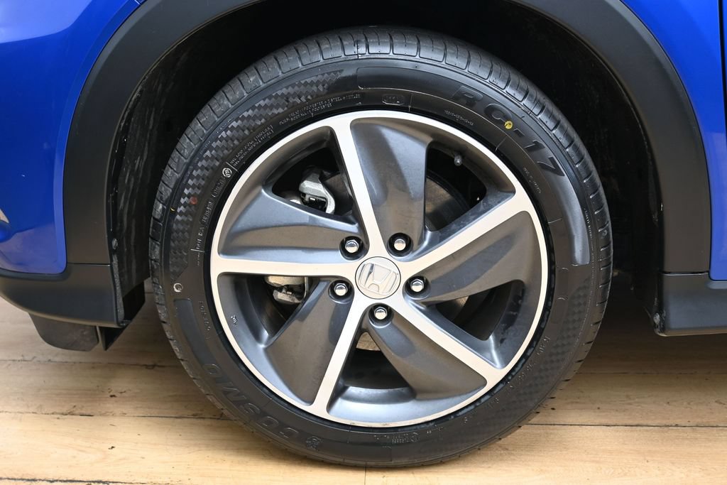 Used 2021 Honda HR-V EX-L image 9