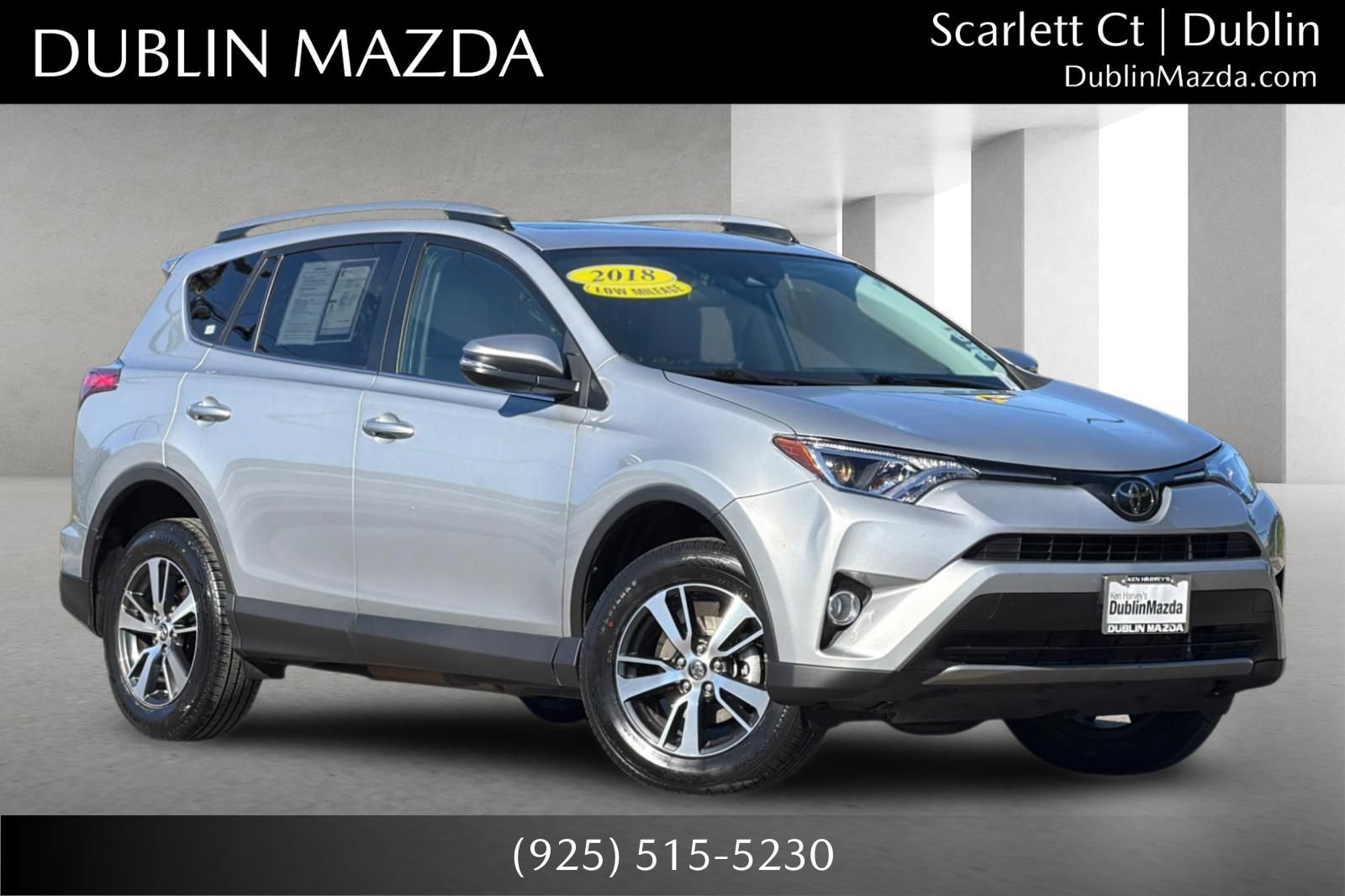 Used 2018 Toyota RAV4 XLE FWD image 1
