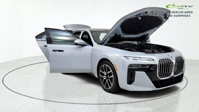 Used 2025 BMW 740i RWD image 11