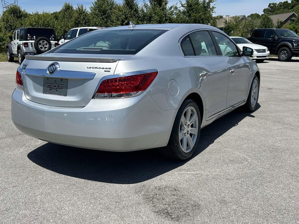 Used 2010 Buick LaCrosse CXL FWD image 3