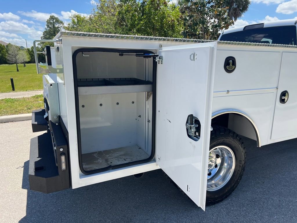 Used 2025 RAM 3500 Tradesman w/ Chrome Appearance Group image 41