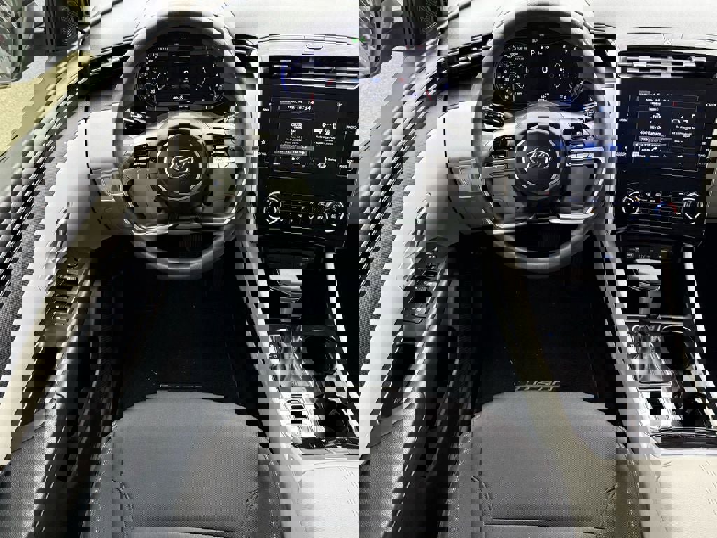 Used 2022 Hyundai Tucson SEL image 16