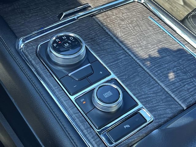 Used 2019 Ford Expedition Max Limited w/ Equipment Group 301A AWD/4WD image 29