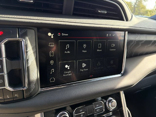 Used 2023 GMC Yukon Denali w/ LPO, Floor Liner Package AWD/4WD image 13