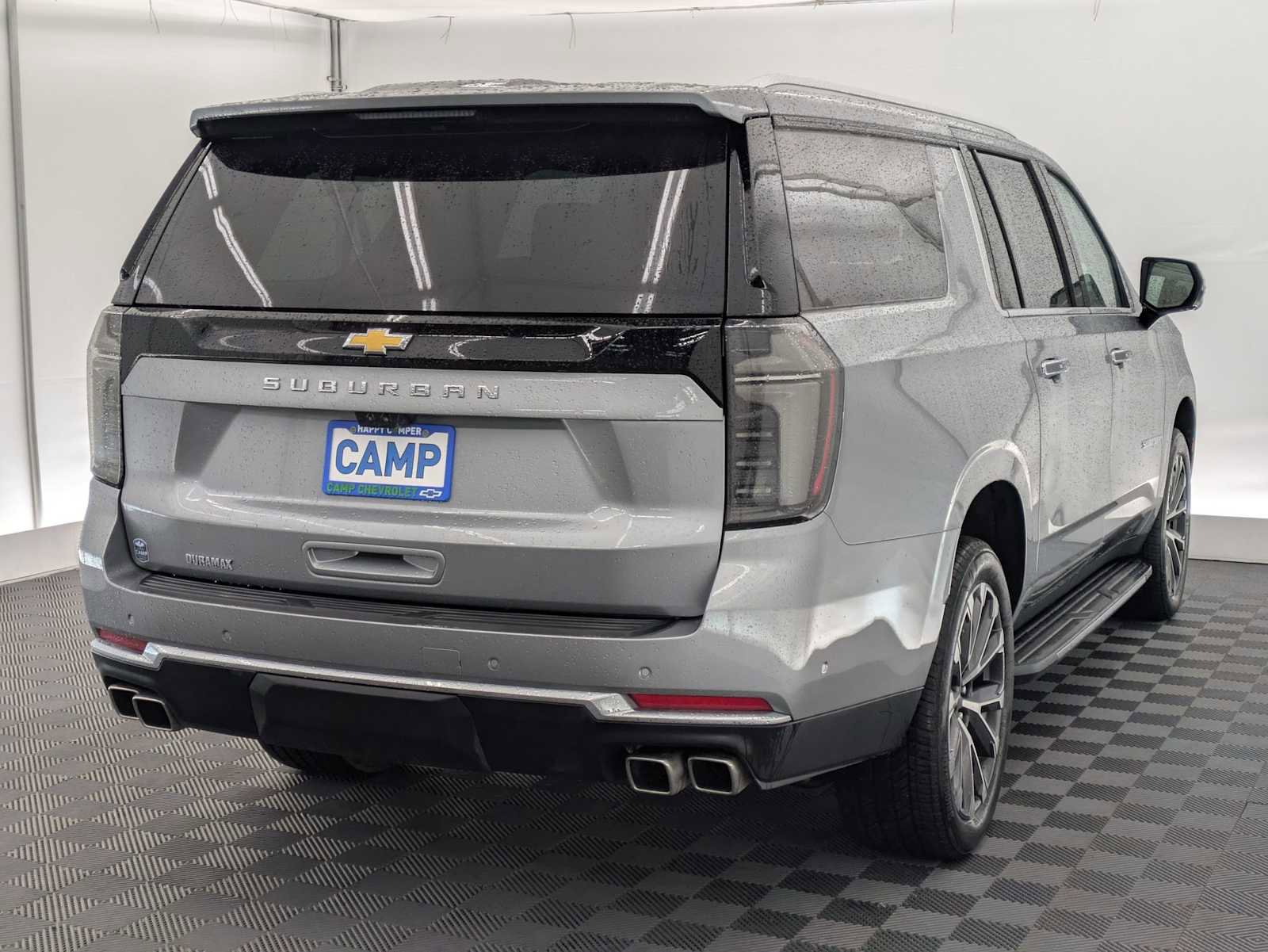 Used 2025 Chevrolet Suburban High Country w/ Sun And Tow Package AWD/4WD image 6