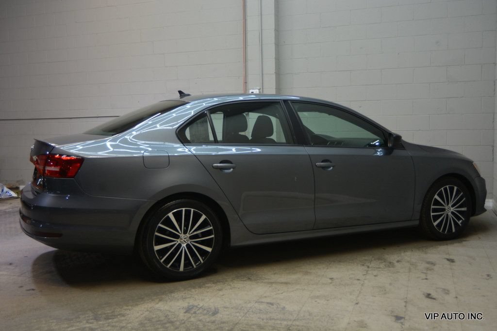 Used 2015 Volkswagen Jetta SE FWD image 7