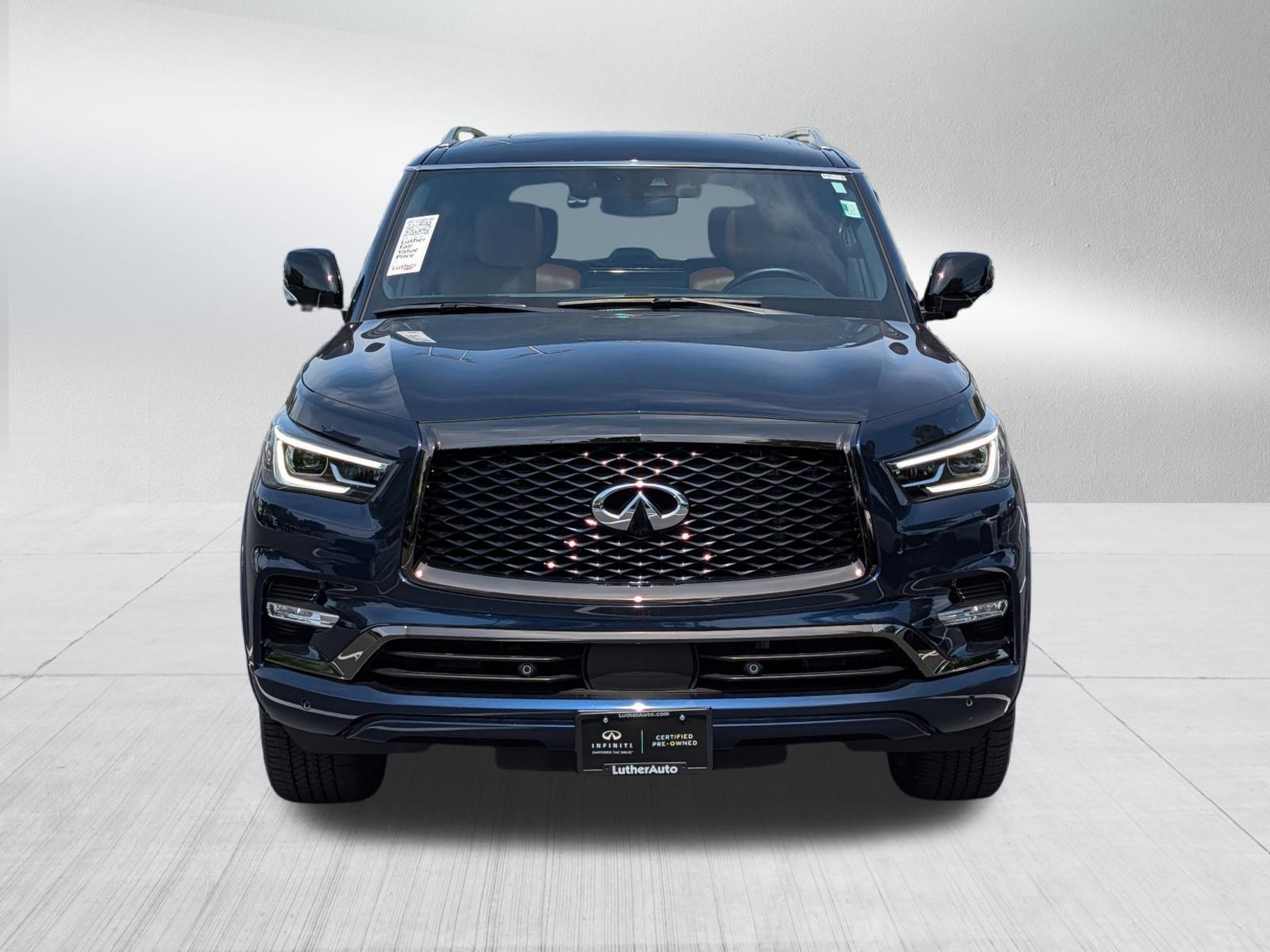 Certified 2024 INFINITI QX80 Sensory AWD/4WD image 2