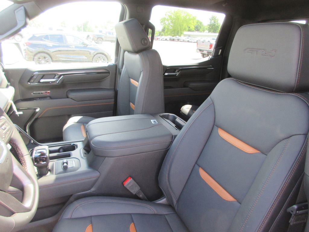 New 2026 GMC Sierra 1500 AT4 w/ AT4 Premium Package AWD/4WD image 13