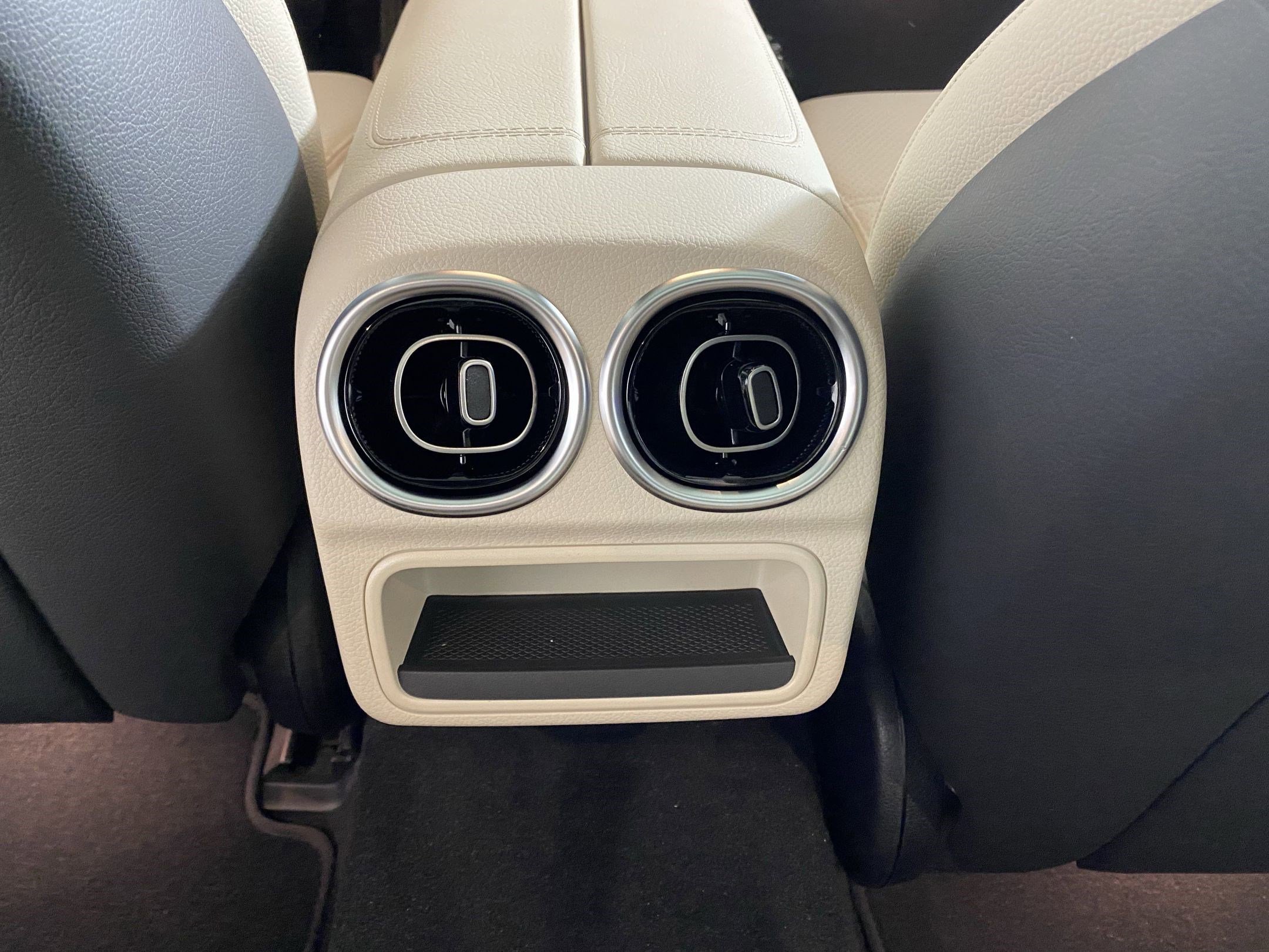 Used 2025 Mercedes-Benz C 300 C 300 image 27