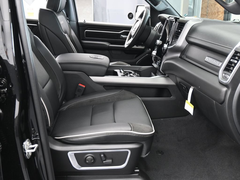 Used 2026 RAM 1500 Laramie w/ Night Edition AWD/4WD image 36