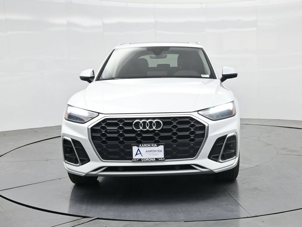 Used 2023 Audi Q5 2.0T Premium w/ Convenience Package AWD/4WD image 28