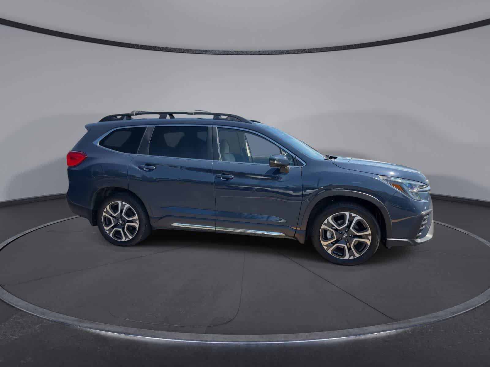 Certified 2023 Subaru Ascent Limited AWD/4WD image 9