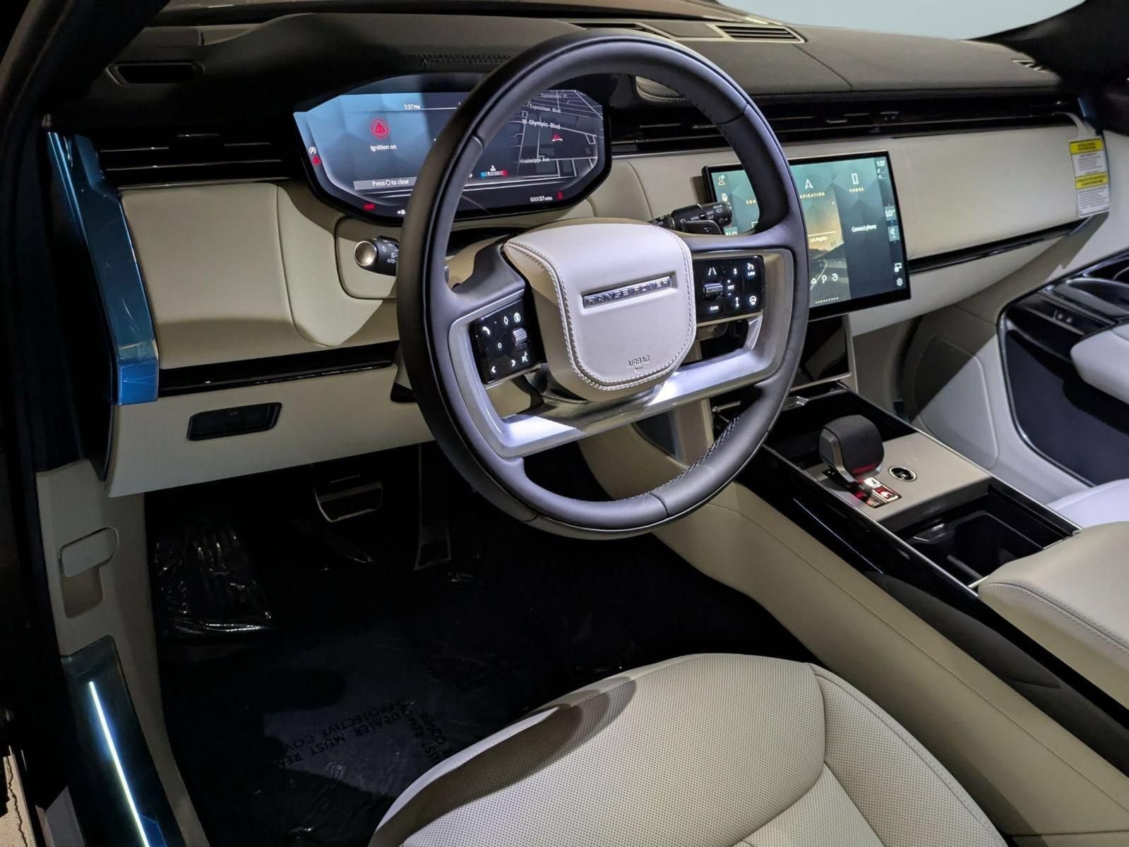 New 2026 Land Rover Range Rover SE AWD/4WD image 16