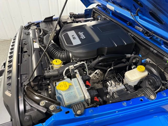 Used 2015 Jeep Wrangler Sport image 23