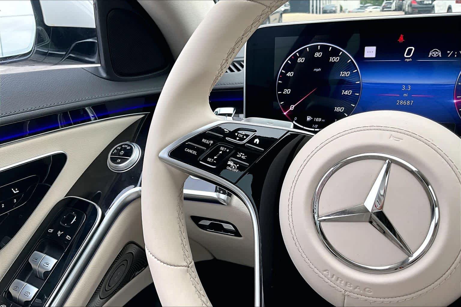 Certified 2023 Mercedes-Benz S 500 4MATIC w/ AMG Line image 24