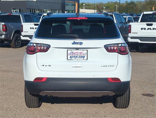 Certified 2024 Jeep Compass Limited image 4
