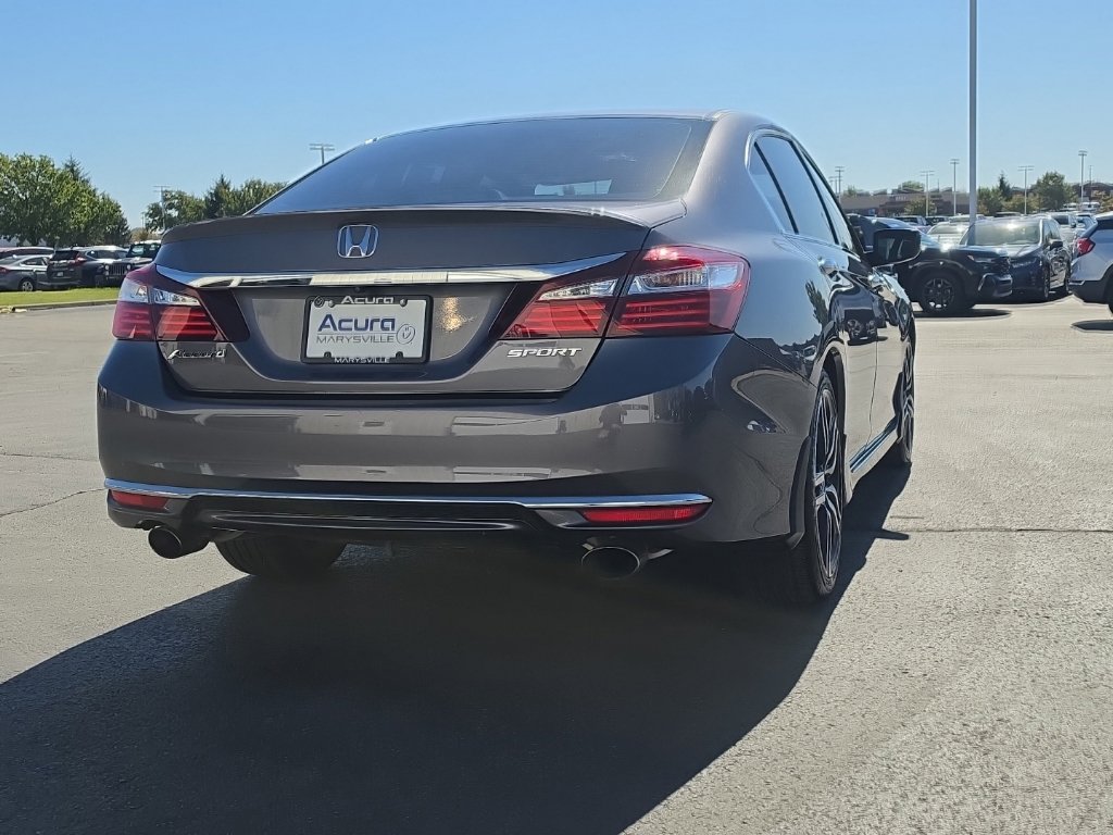 Used 2017 Honda Accord Sport image 8