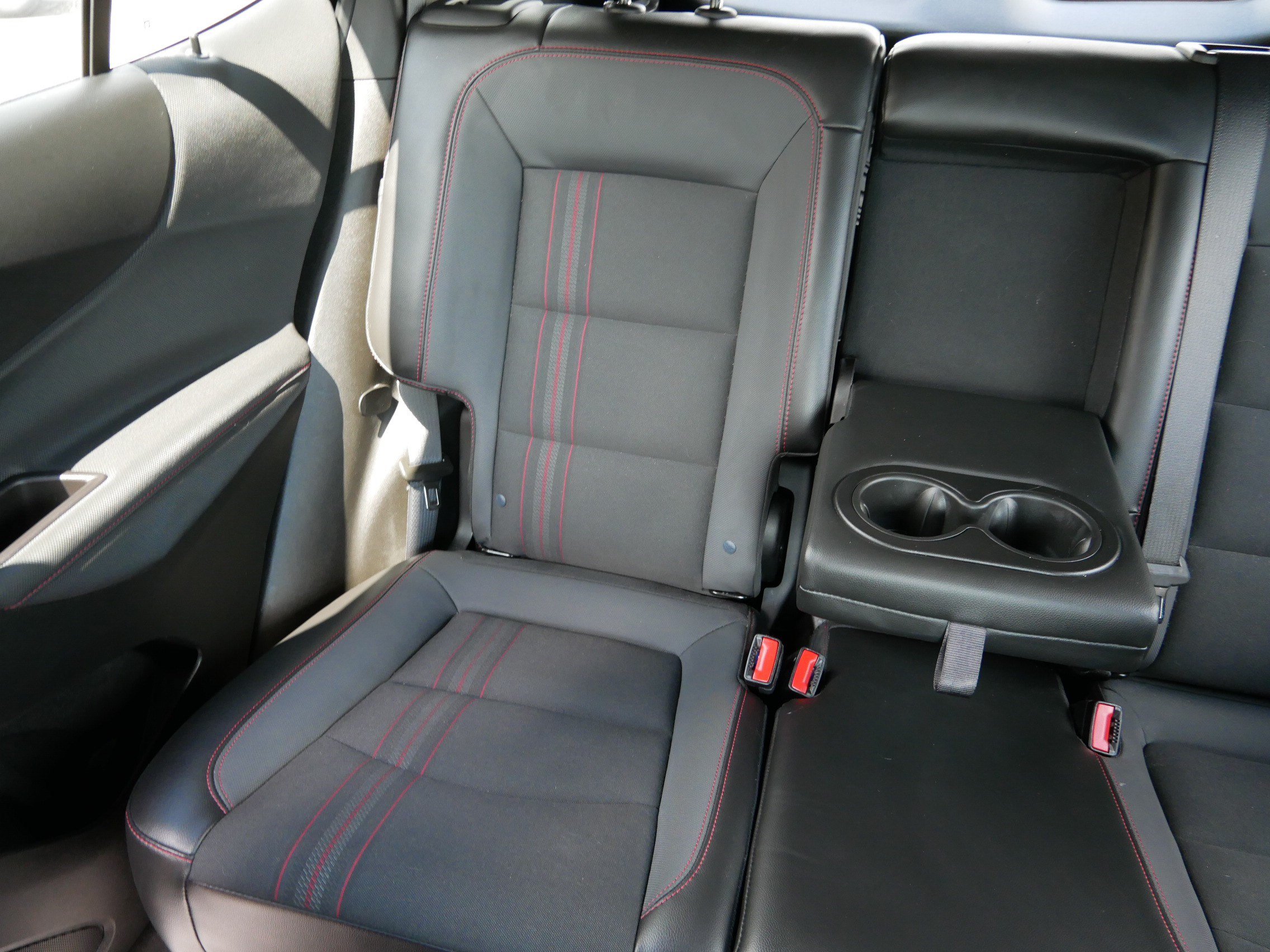 Used 2022 Chevrolet Equinox RS w/ Infotainment Package AWD/4WD image 12