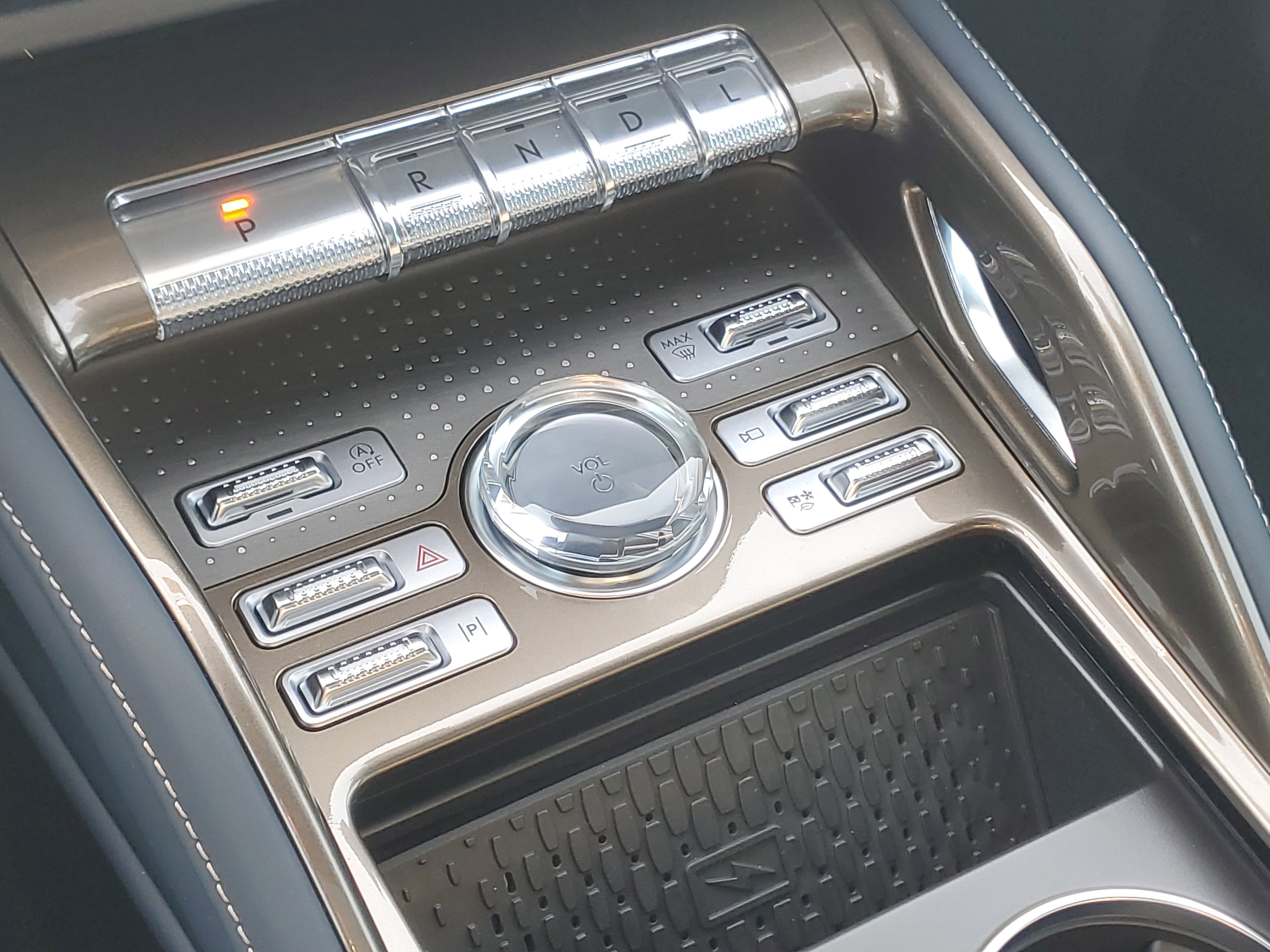 New 2026 Lincoln Nautilus Black Label image 26