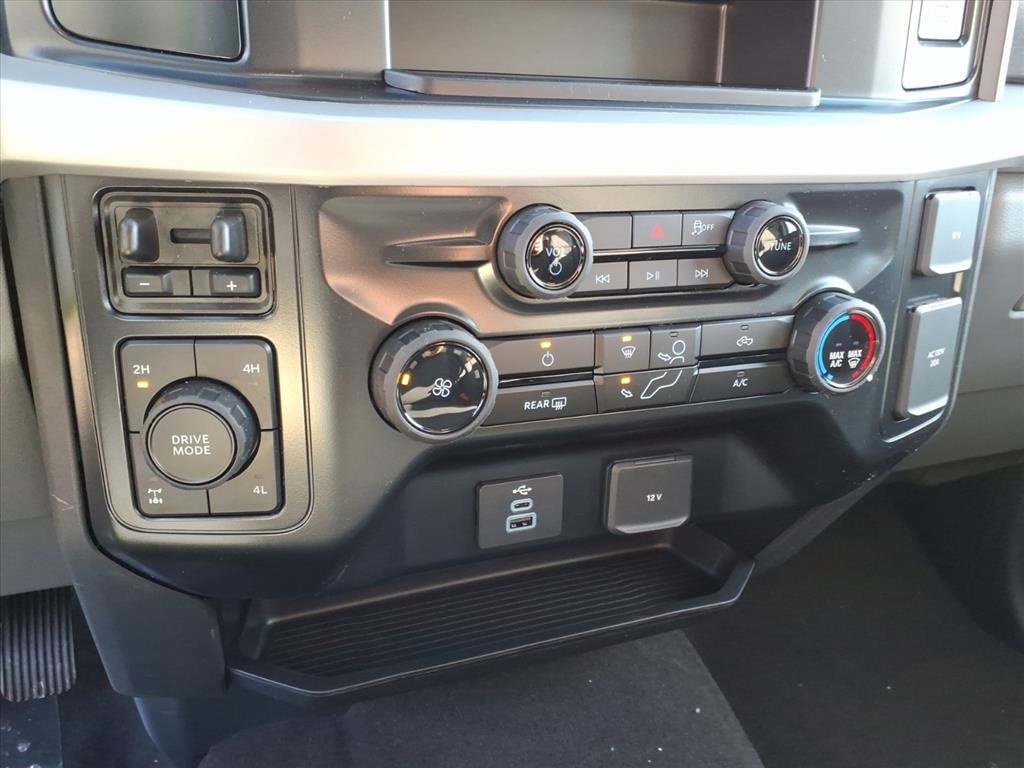 New 2026 Ford F350 XLT w/ FX4 Off-Road Package image 22