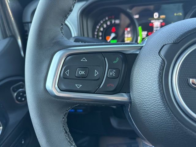 Used 2025 Jeep Wrangler Unlimited Sahara image 20