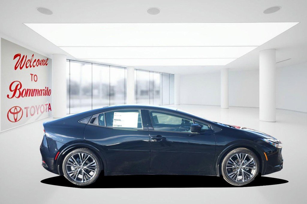 New 2026 Toyota Prius XLE image 5