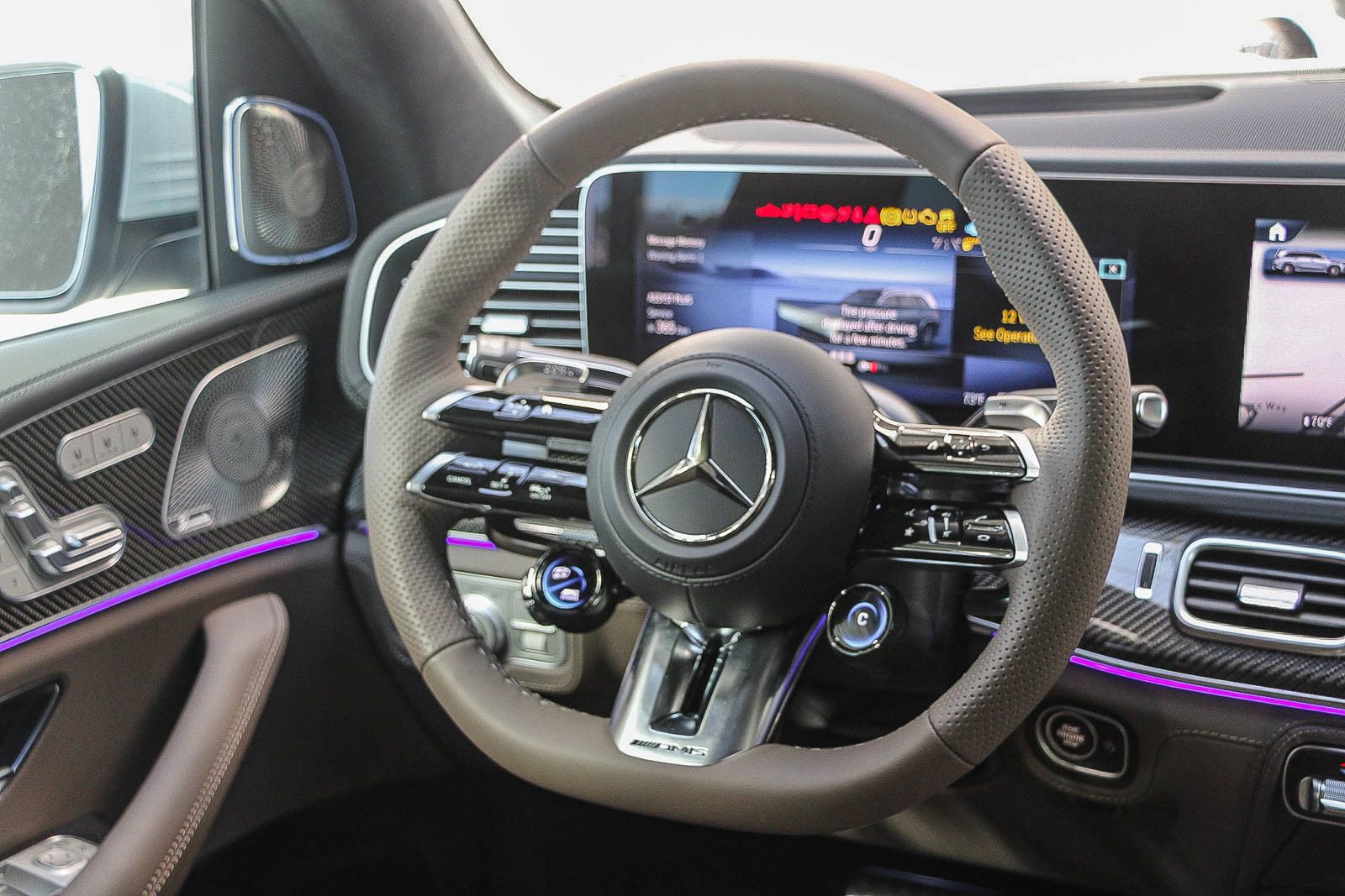New 2026 Mercedes-Benz GLS 63 AMG 4MATIC image 18