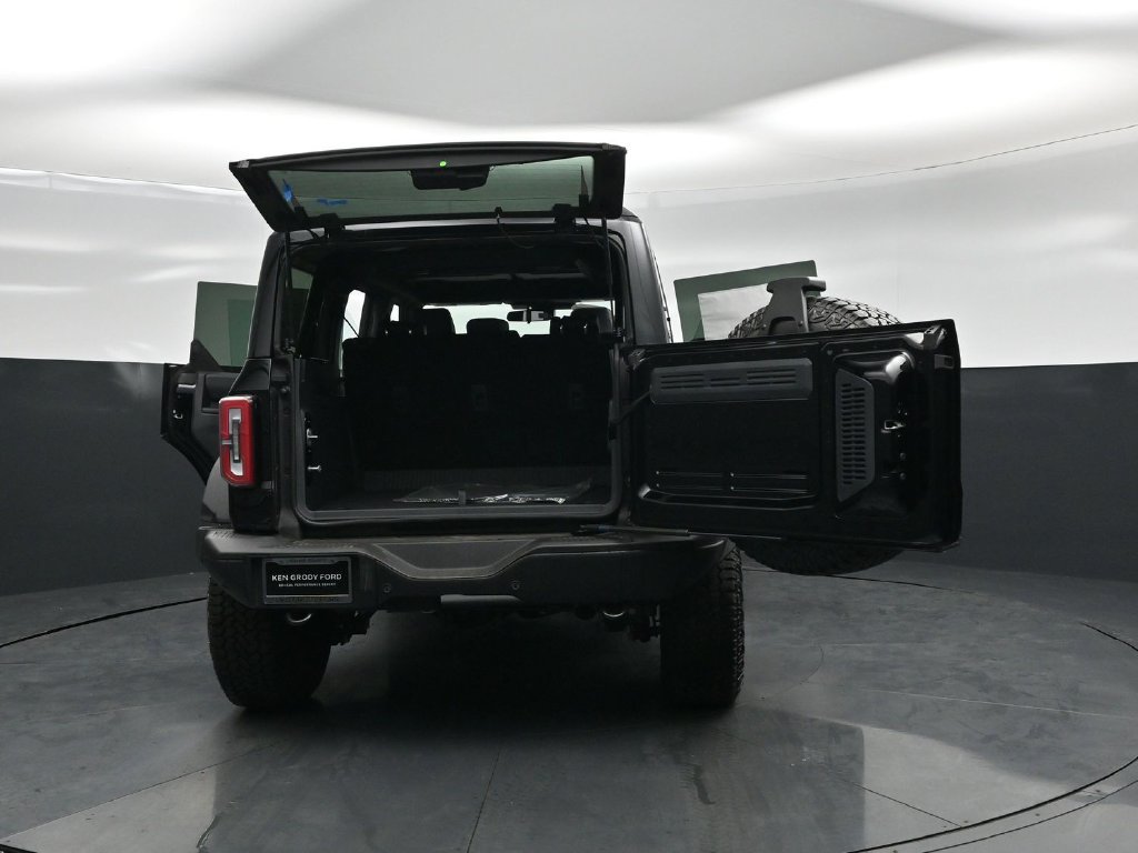 New 2026 Ford Bronco Badlands AWD/4WD image 29