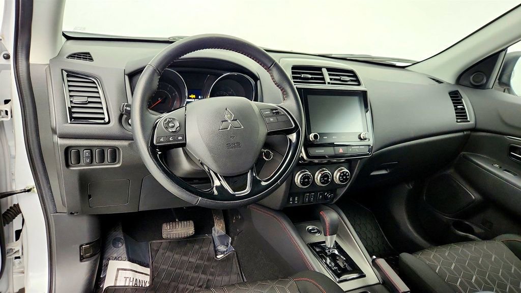 Used 2024 Mitsubishi Outlander Sport LE image 11