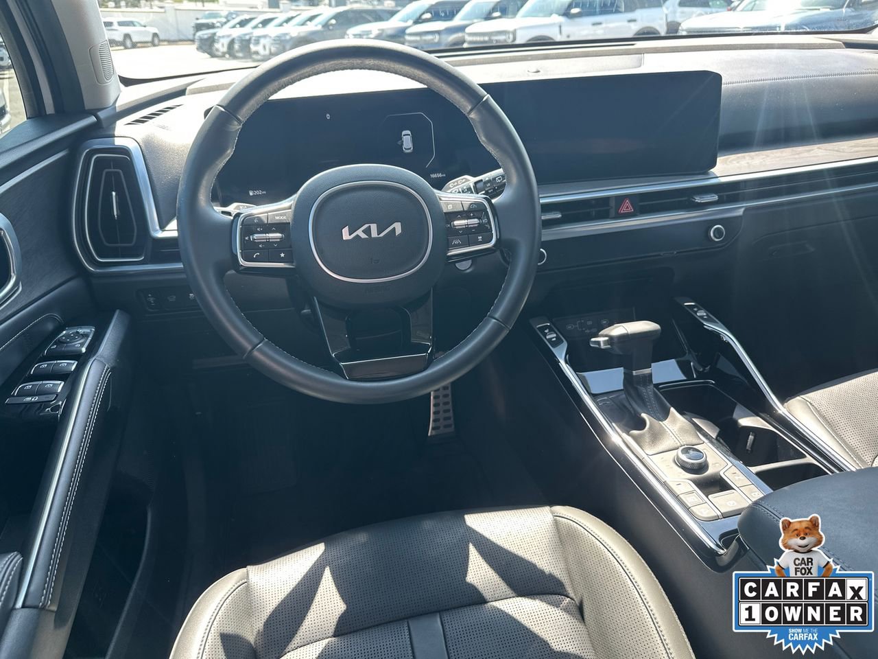 Used 2024 Kia Sorento SX image 23