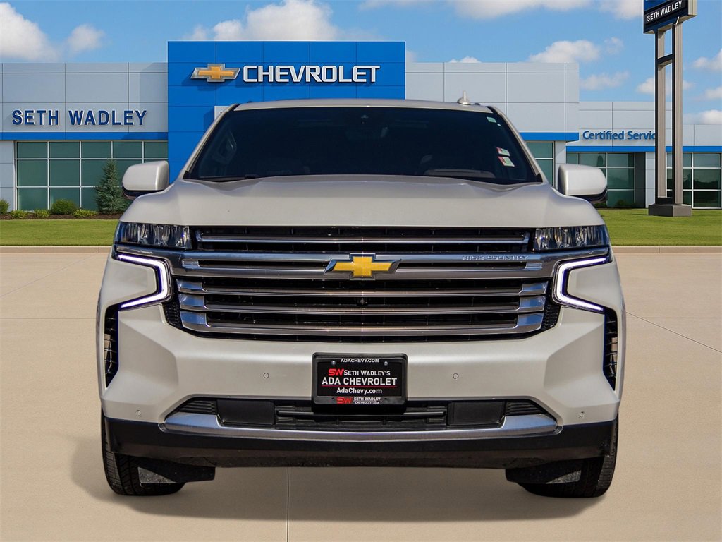 Used 2024 Chevrolet Suburban High Country image 2