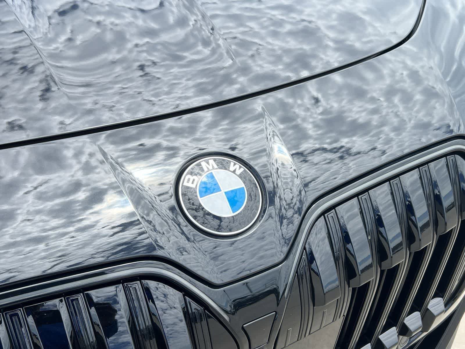 Used 2024 BMW 740i RWD image 16