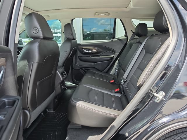 Certified 2024 GMC Terrain Denali w/ Black Diamond Edition AWD/4WD image 15