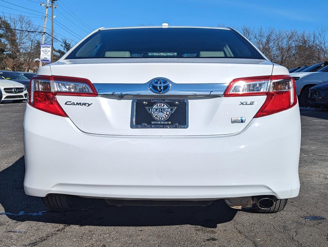 Used 2013 Toyota Camry XLE w/ Leather Pkg image 9