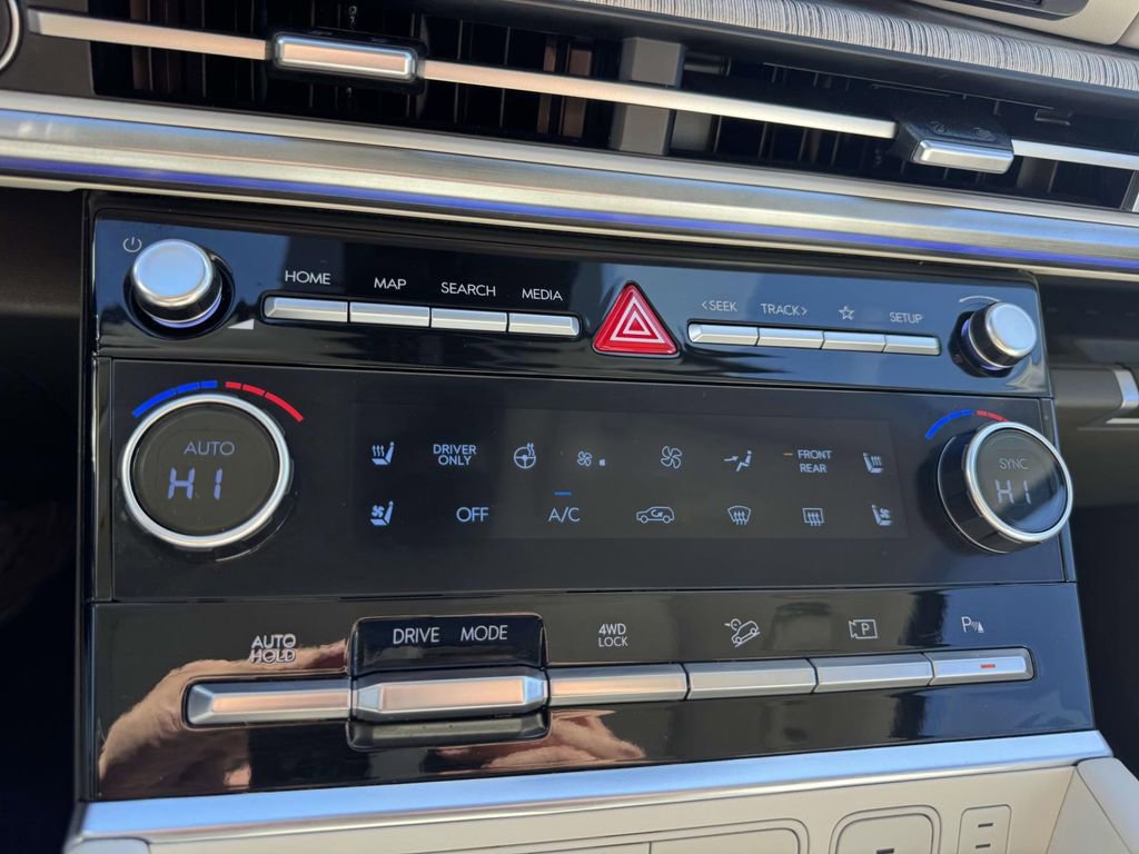 Used 2025 Hyundai Santa Fe Calligraphy image 26