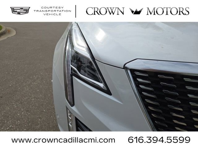 Used 2025 Cadillac XT5 Premium Luxury w/ Technology Package image 17