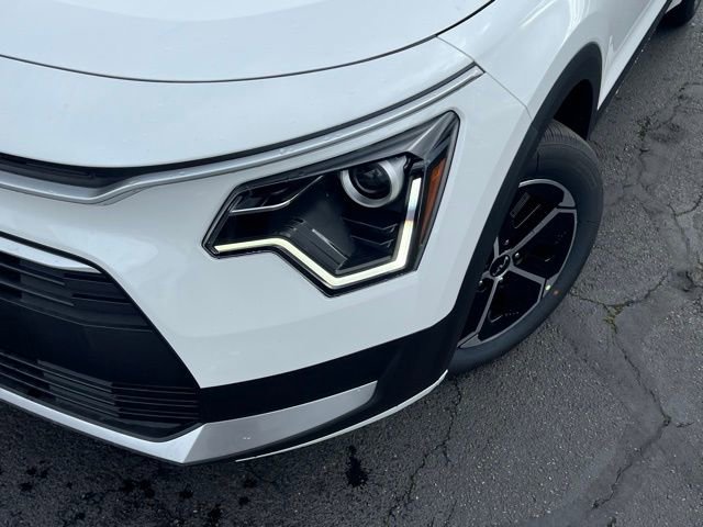 New 2026 Kia Niro LX FWD image 2