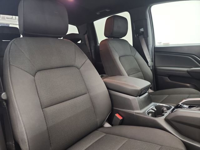 New 2026 GMC Canyon Elevation w/ Convenience Package image 32