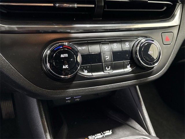 Used 2024 Buick Envista Preferred w/ Convenience I Package image 19