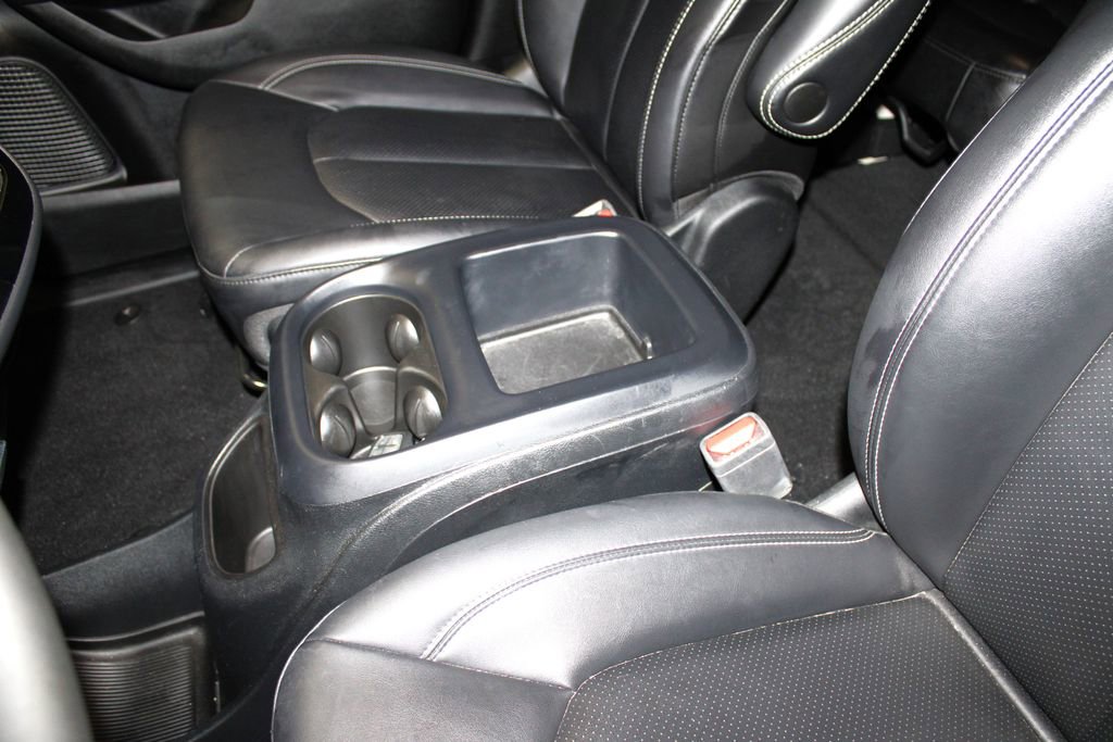 Used 2025 Chrysler Pacifica Select image 22
