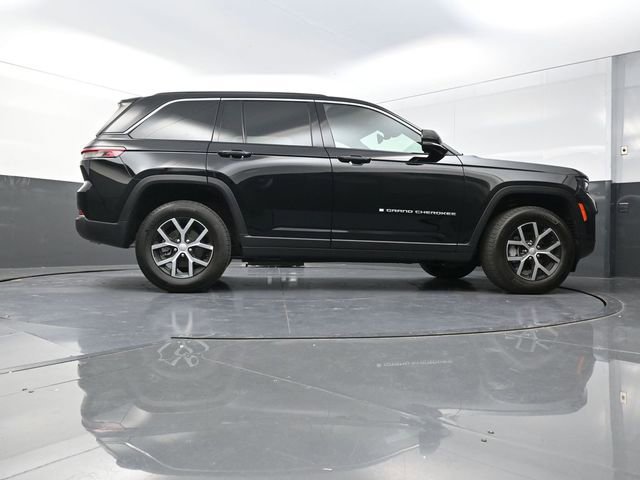 New 2025 Jeep Grand Cherokee Limited w/ Luxury Tech Group II image 27