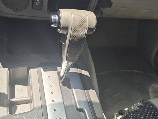 Used 2015 Nissan Frontier Desert Runner RWD image 12