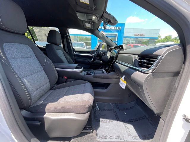 New 2025 GMC Terrain Elevation image 21