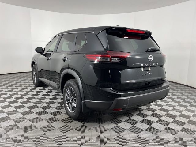 Used 2025 Nissan Rogue S image 7