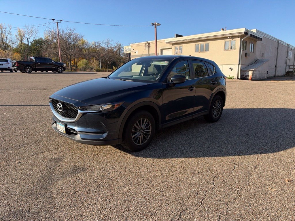 Used 2017 MAZDA CX-5 Touring w/ Preferred Equipment Package AWD/4WD image 4