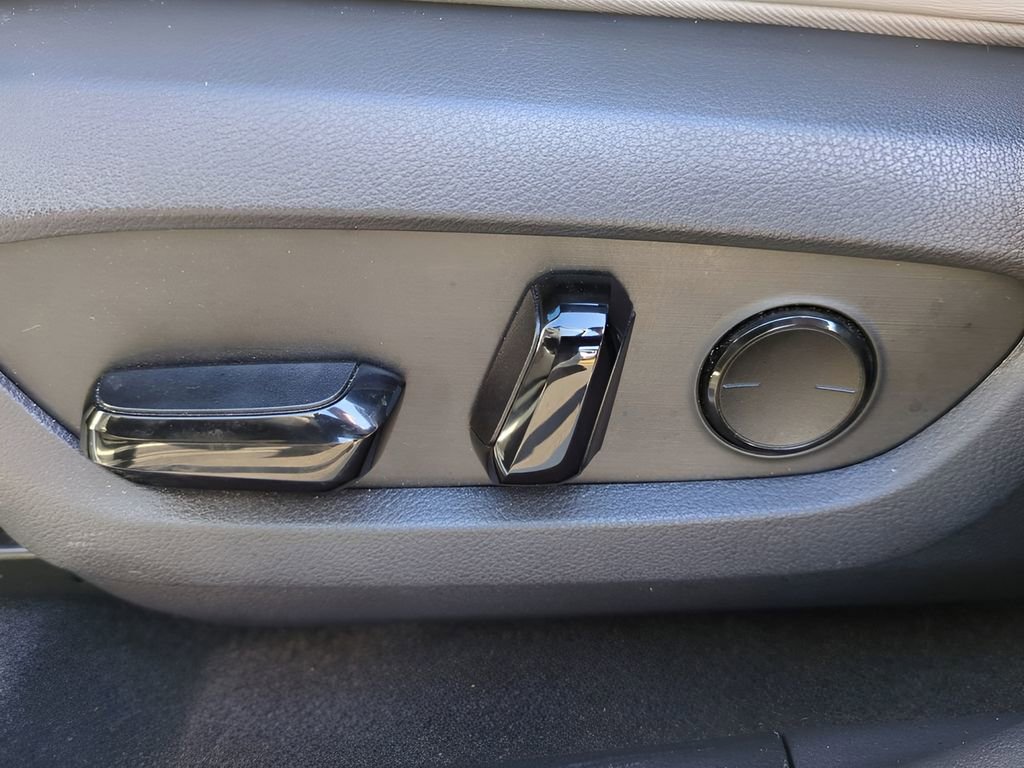 Used 2024 Lexus RX 350 Premium Plus w/ Convenience Package image 19