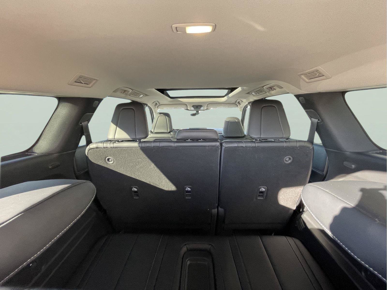 Used 2023 INFINITI QX60 Luxe w/ Cargo Package AWD/4WD image 10