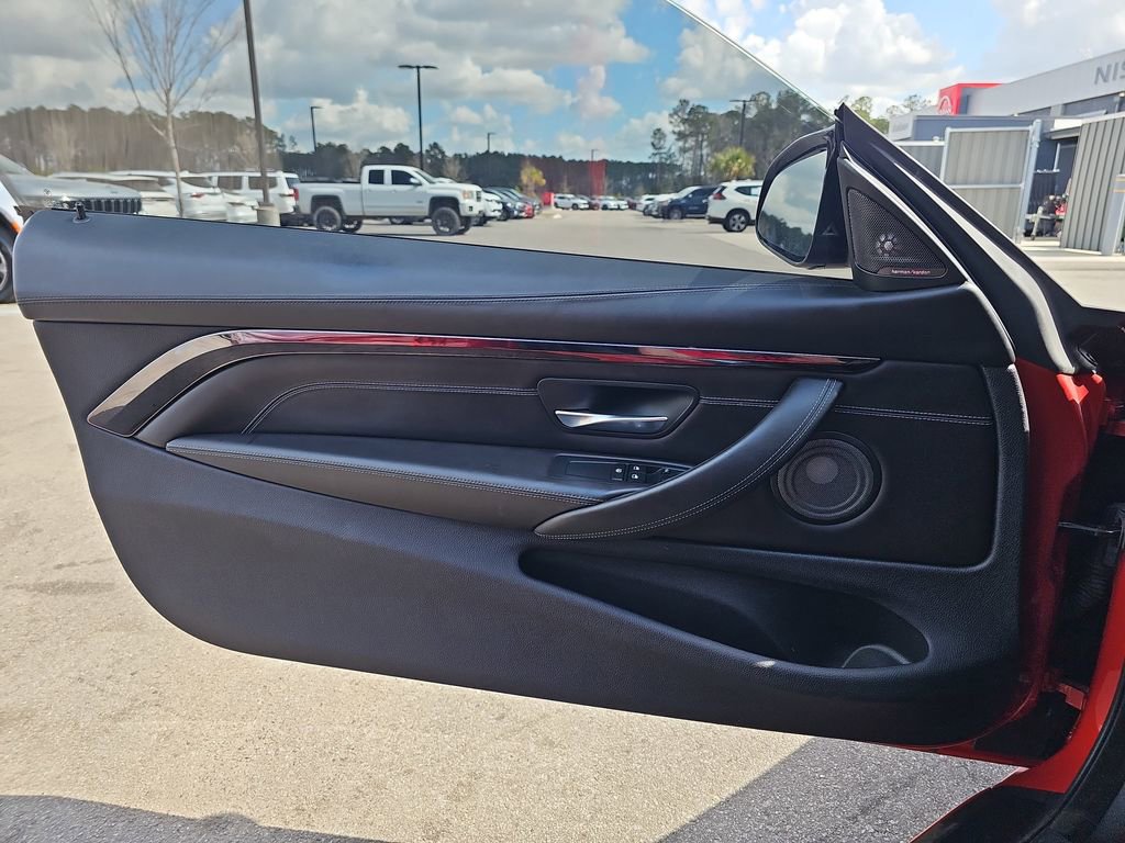 Used 2017 BMW M4 Coupe image 29