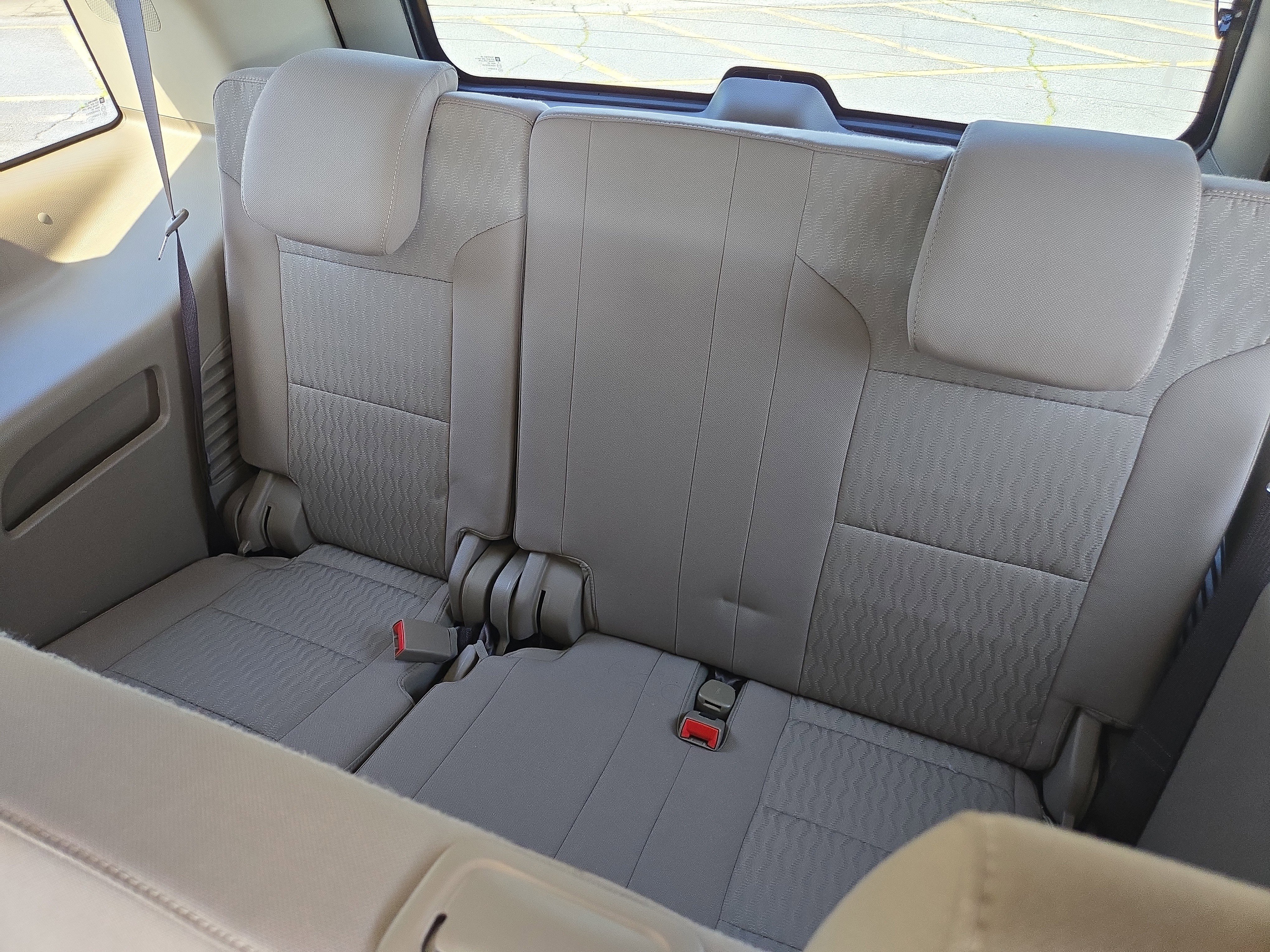 Used 2017 Chevrolet Tahoe LS w/ All-Season Package RWD image 24