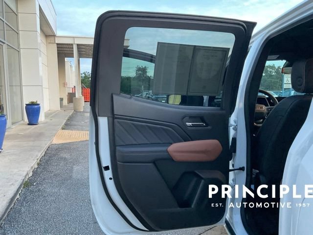Used 2025 GMC Canyon AT4 AWD/4WD image 12